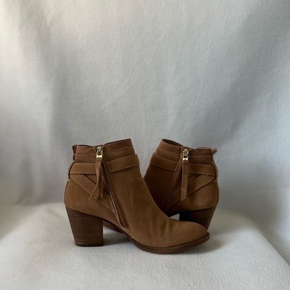 Sam Edelman Size 8 1/2M Caramel /Tan Suede Booties - Picture 14 of 16